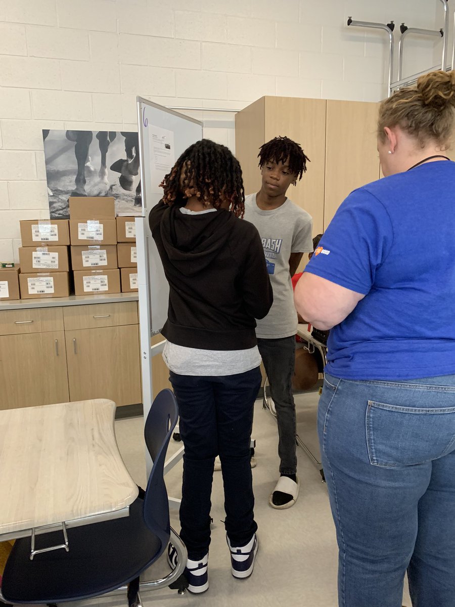 aiken_hs's tweet photo. Encouraging thinking and risk taking, Ms Ouzts doesn’t tell students they are wrong and assume she knows their misconceptions as she walks around. Instead she says “Tell me your thoughts”. @AikenPublicSch @MidlandValleyHS #CSTatwork #acpsdmath https://t.co/2OXtac9OgM