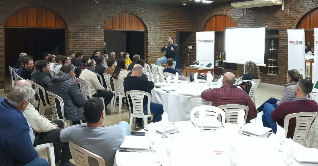 Jornada de actualización:
👉Sistema de manejo integral soja Enlist.
👉Utrisha: Bioestimulante biológico.
@cortevaarg 

📍Balnearia, Córdoba.

Gracias por acompañarnos!

#Ligate #Remigate #Texaro
#Elevor #Pixxaro #Titus
#Enlist #Soja