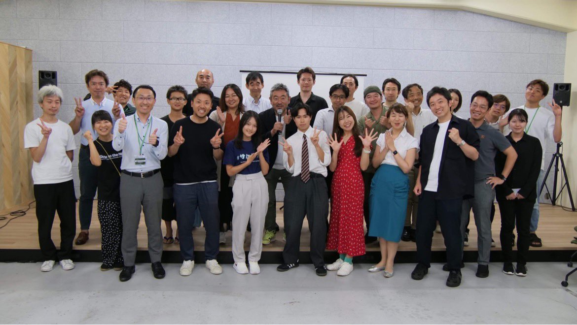 youichi_itou's tweet photo. Musashino Valley Pitchだん!
皆さん、ステキなNEXTを叫びました!
テレビ取材も入りましたよ。
みなさんご存知のあの番組に、誰かが出てくるかも。ご期待くださいませ。 https://t.co/kDEwdIDH3a