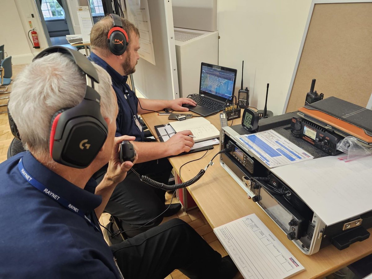 resilmediauk's tweet image. Essex RAYNET are supporting the emergency services and local authority with communication for the 2023 Clacton Airshow. 

Using a wide range of comms equipment along with SarSys Incident Managament Software. 

SarStuff

@Essex #comms #RAYNET #ResilienceMediaUK