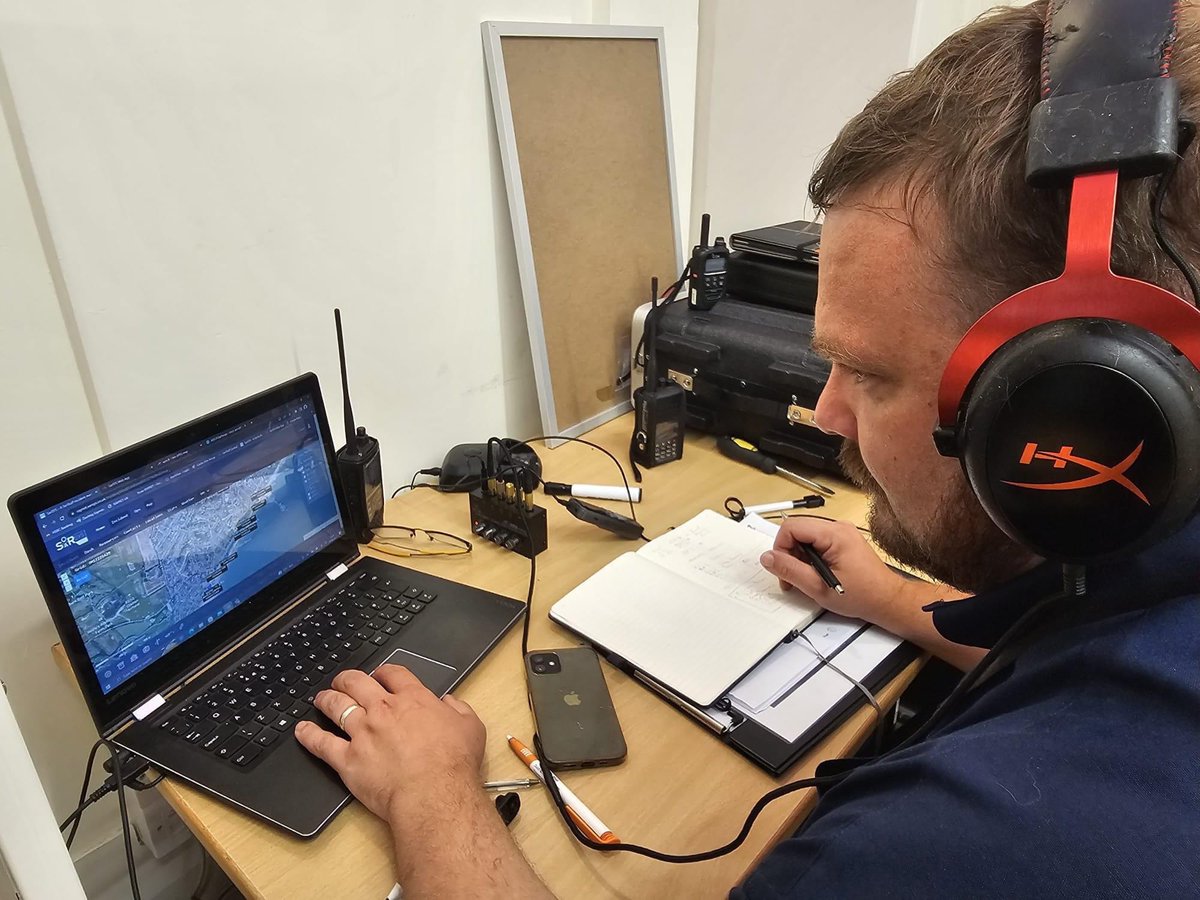 resilmediauk's tweet image. Essex RAYNET are supporting the emergency services and local authority with communication for the 2023 Clacton Airshow. 

Using a wide range of comms equipment along with SarSys Incident Managament Software. 

SarStuff

@Essex #comms #RAYNET #ResilienceMediaUK