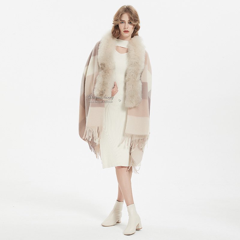 DAYMISFURRY's tweet photo. Understated elegance defines this cosy wool shawl with fox fur trim. #ootd #fur #shawl #furshawl #cape #furcape #cashmere #cashmereshawl #cashmerecape #ladyfashion #ladystyle #outfits #outwear #clothing #wool #woolshawl #woolcape #foxfur #foxfurtrim #furcollar #foxfurcollar https://t.co/a12SurM0B7