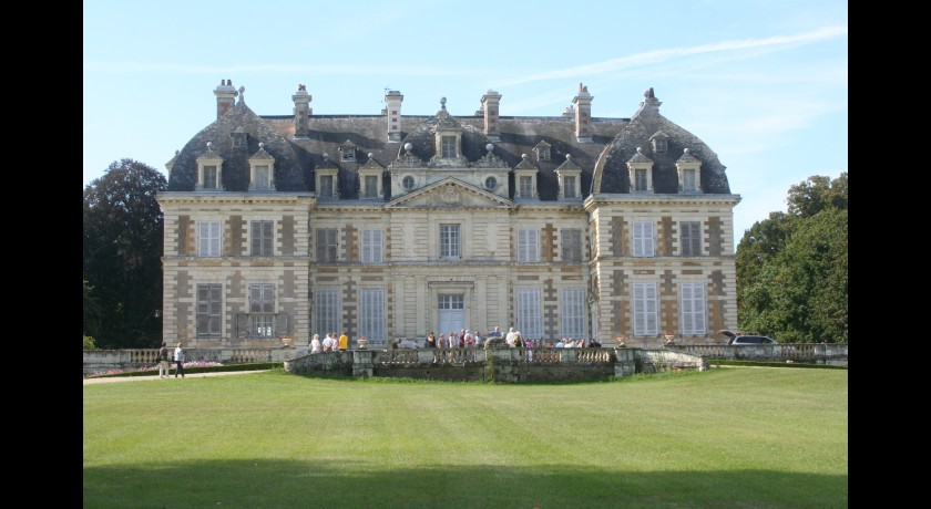 ChristineAlfarg's tweet photo. Bel événement aux Journées Européennes Du Patrimoine-Le Château De Purnon à #Verrue,un joyau de la #Vienne dominant toute la forêt de #Scévolles. Du Samedi 16 Septembre 2023 au Dimanche 17 Septembre 2023 @departement86 @departementsfr @JEP @tourisme86 @P0ITIERS #Loudun #Poitou☀️ https://t.co/8pB2J1szW4