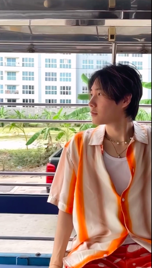 repeathis's tweet image. 우리집선정 같이 여행가고싶은 남자 1위

#엘던 #eldon