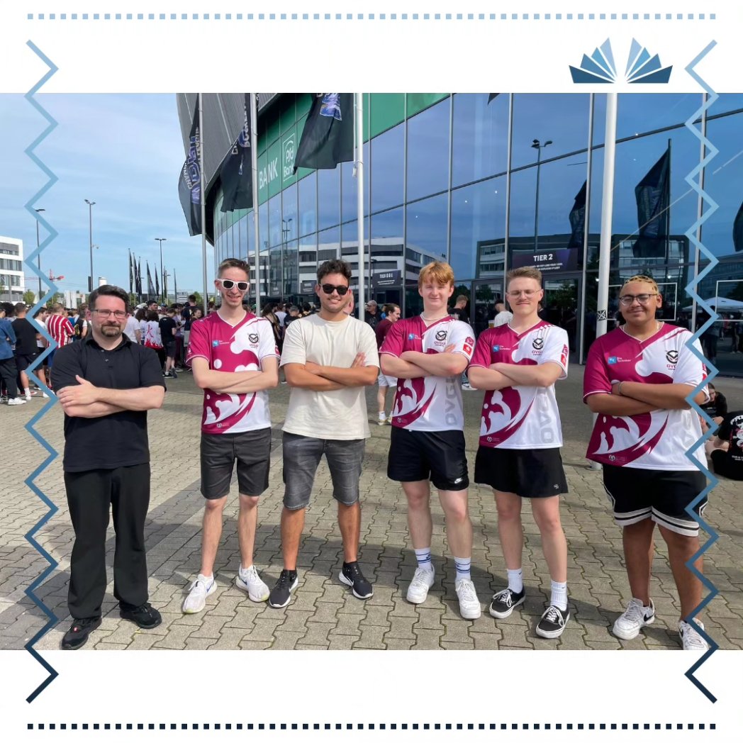 ovguesports's tweet photo. Zum Abschluss unserer Content-Reihe „OVGU eSports während der #RLCS World Championship 2023“ haben wir noch ein paar „behind the scenes“-Bilder für euch. Danke an alle, die dabei waren. 😊🙌
#düsseldorf #esports #rocketleague https://t.co/YCtaA5Qtgj