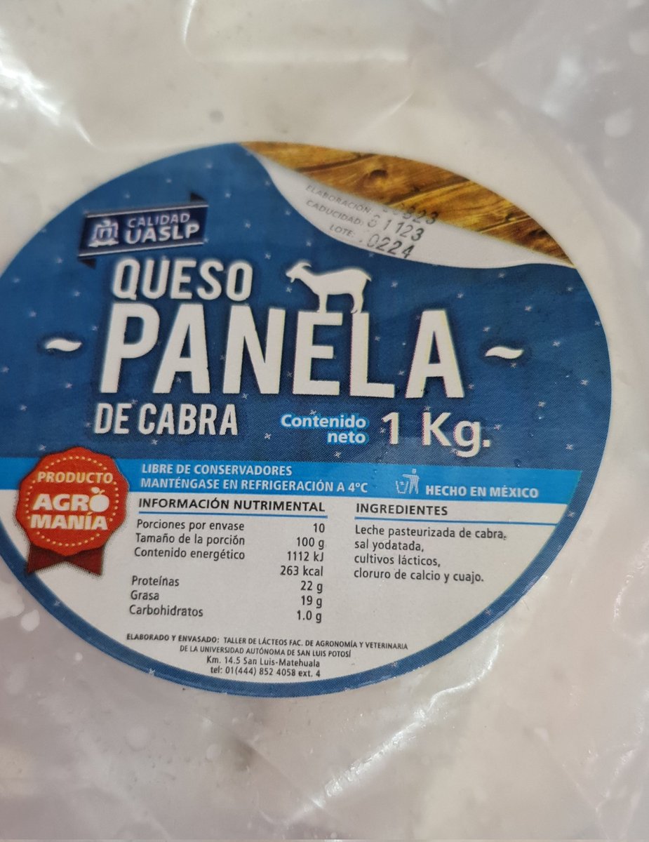 arelyfeminista's tweet photo. Hoy desayuné quesadillas hechas con el mejor queso del mundo. 
Orgullosamente @LaUASLP 

(Hagan más porque en la @UASLPUniTienda se acaban de volada) https://t.co/kN2sLgb7qb