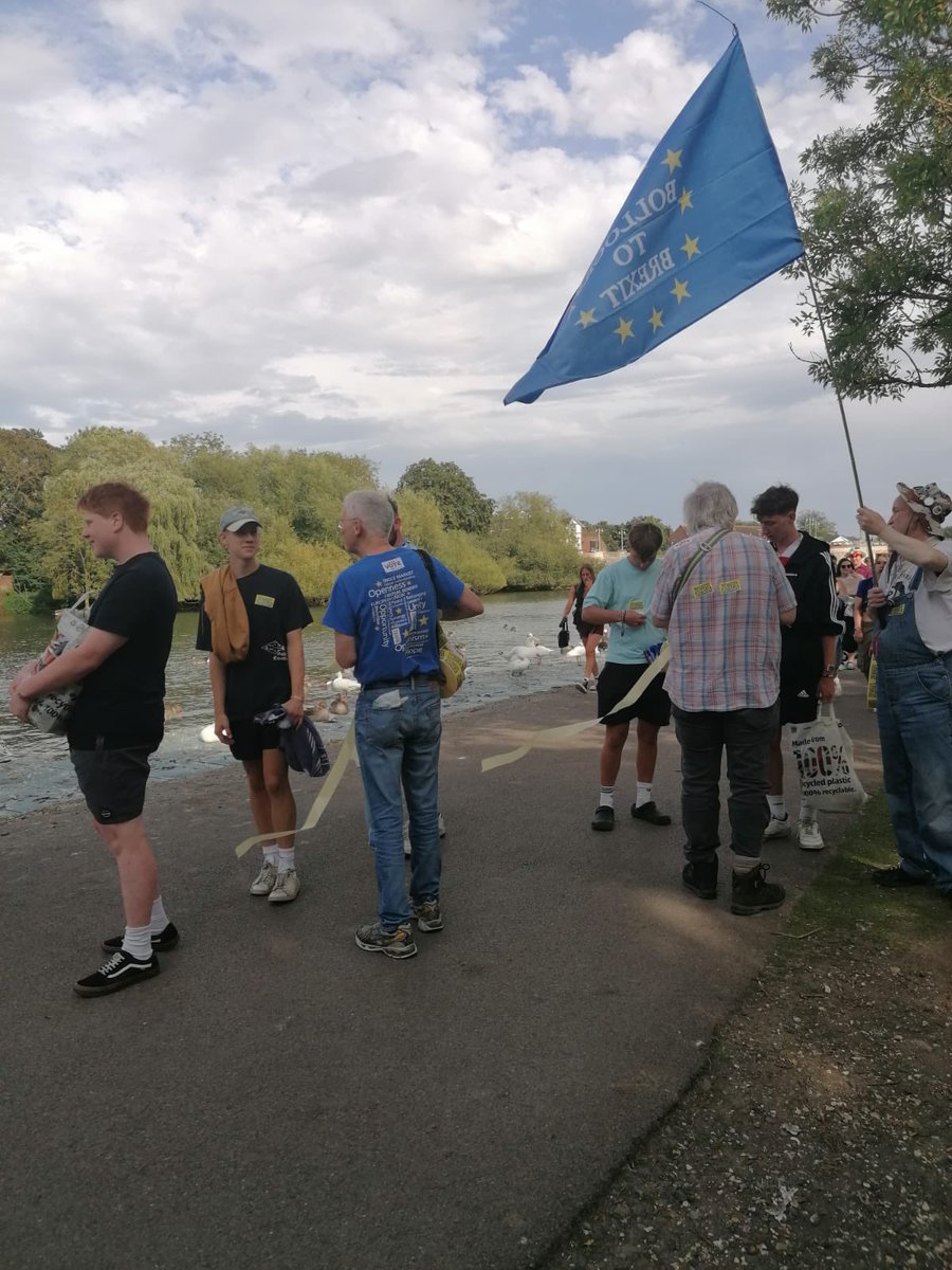 BerkshireforEU's tweet photo. Early #ReadingFestival attendees are right behind the #RejoinEU movement and have been telling us how #Brexit is impacting their young lives
Find us by the rowing club to have your say and get your stickers!
π¬π§β€οΈπͺπΊ
#BollocksToBrexit #BrexitIsBollocks #SaveOurMusic #RejoinEU https://t.co/PhqCyUD4qa