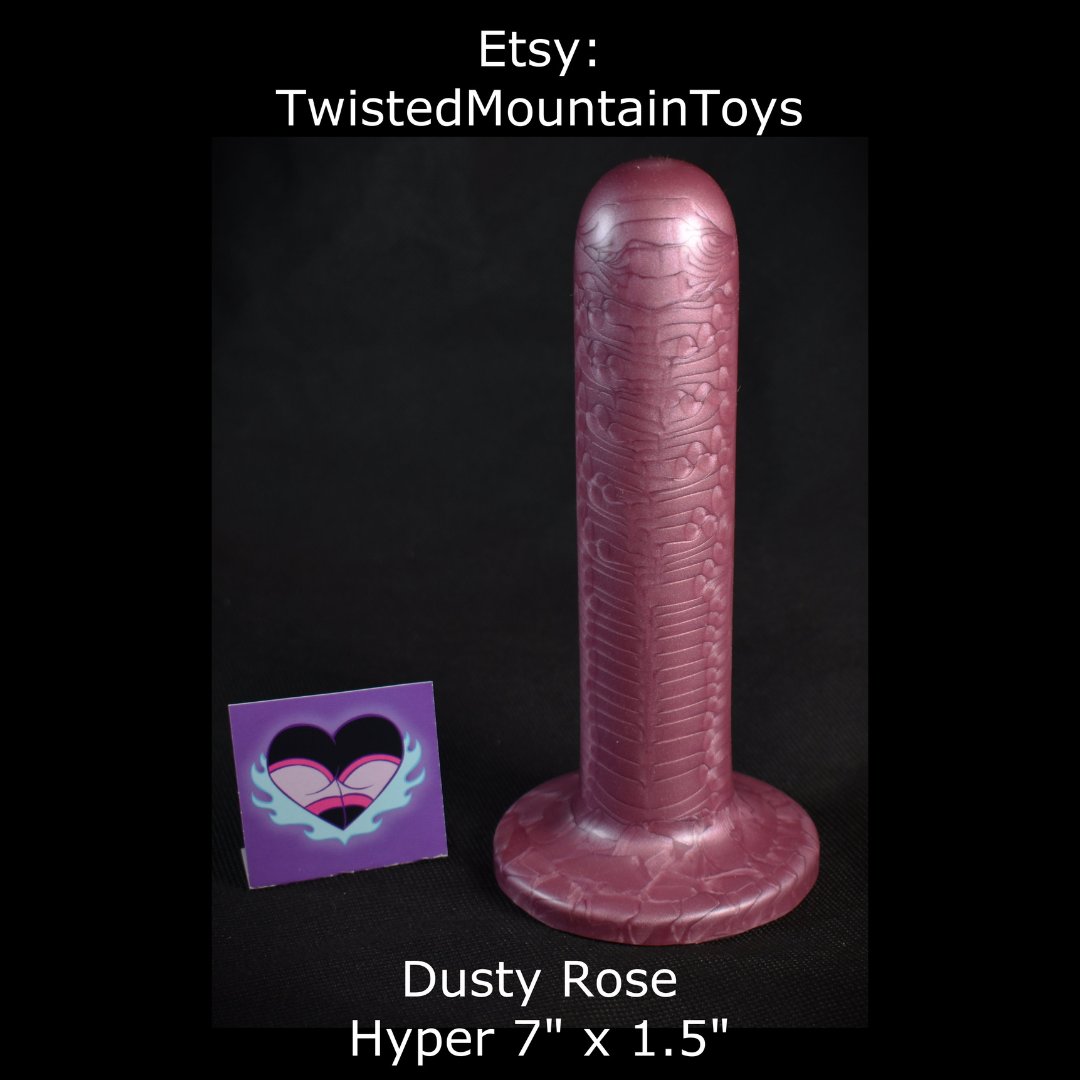 Loving BDSM tweet media