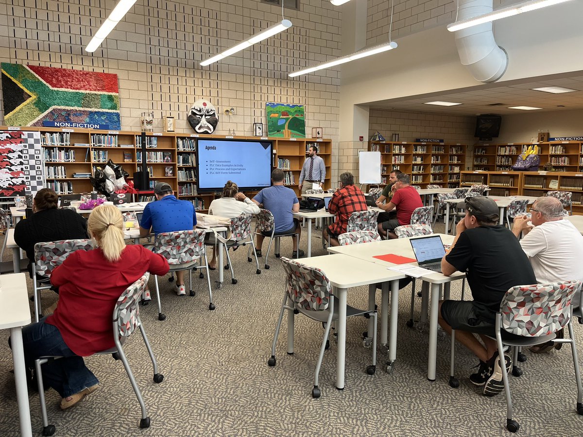 LMegronigle's tweet image. This morning was great working in PLCs to level set for the year.  #BetterTogether in the #StrongStable 🐴🔴⚫️⚪️ @AP_JCucurullo @mchsmustangs