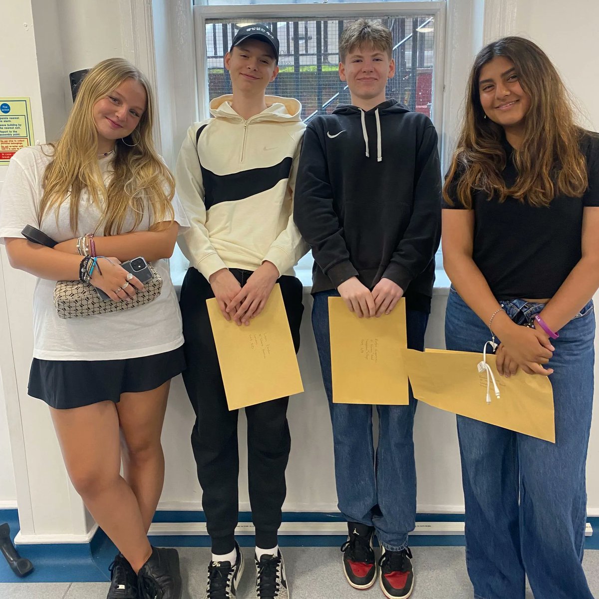 Our first ever GCSE results are here!🎉
Huge congratulations to our dedicated students, incredible teachers, and supportive parents – your hard work and commitment shine brilliantly.
We are incredibly proud of you all!🌟 #GCSEResults #ProudMoment #EducationMatters #FutureLeaders