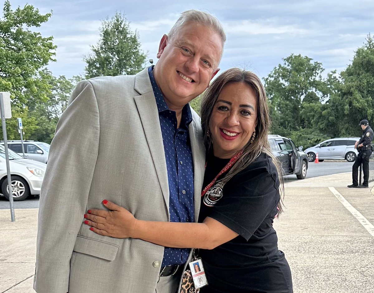 Karla Blasquez tweet media