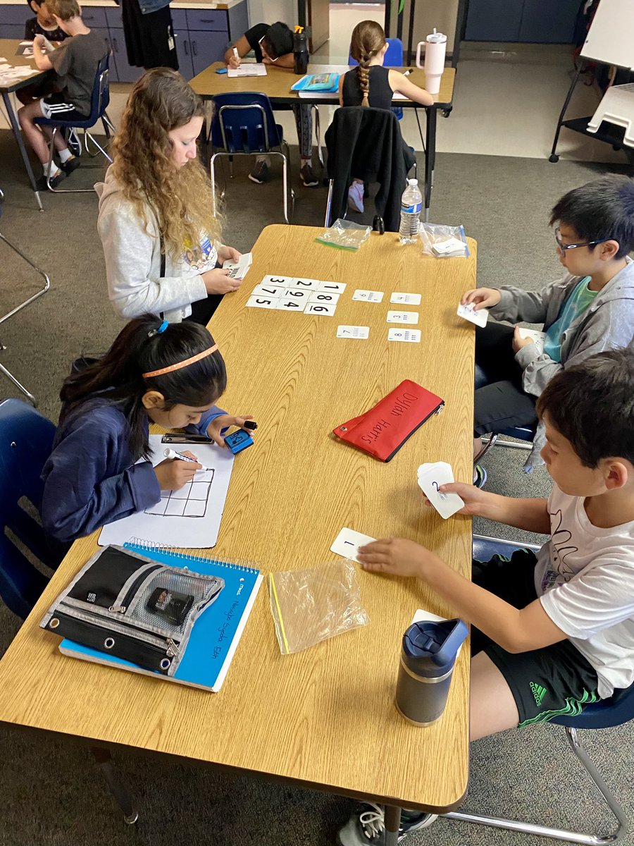 Mr. Howell tweet media