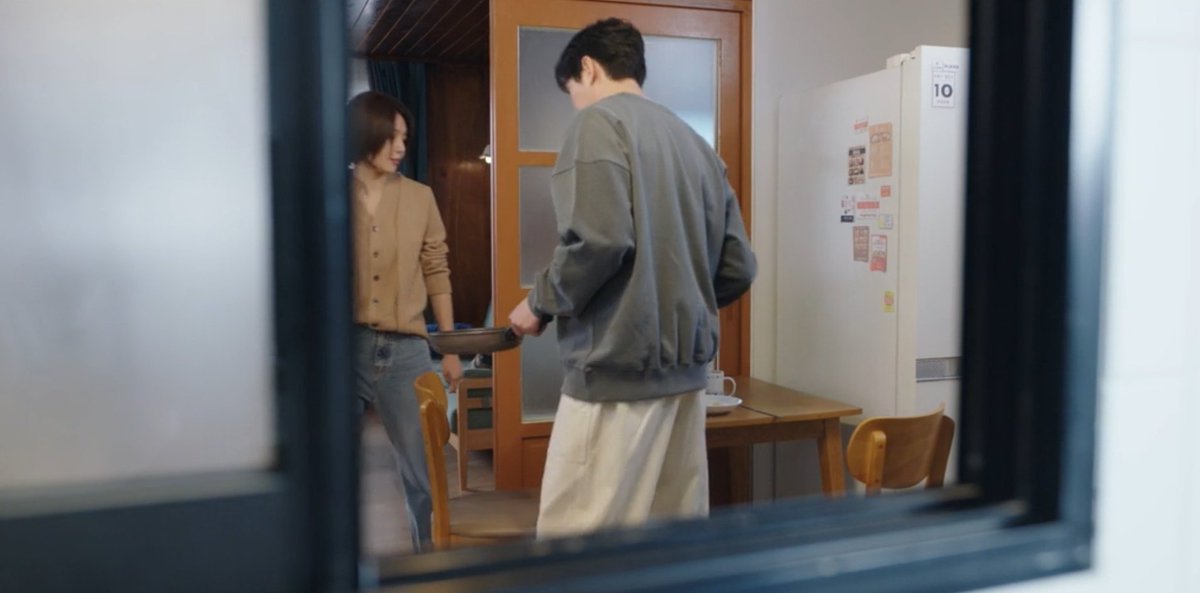 jieunlostsister's tweet photo. whoever decided to give them a super light romance are trying to suffer me, it's so suffocating, I MEAN I NEED MORE EPISODES OF THEM 😭

#NotOthers #NotOthersEp12 https://t.co/xHP737U2wq