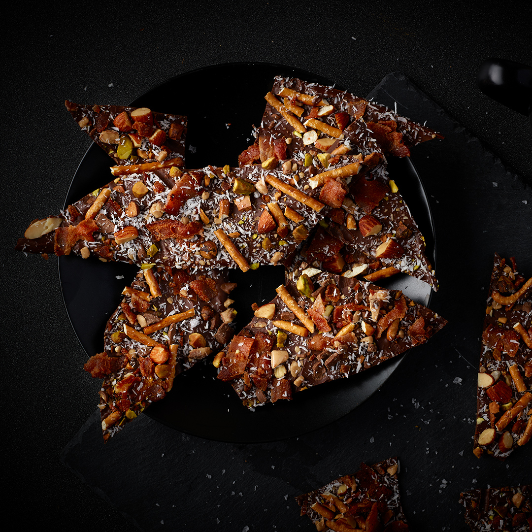 This sweet treat is the perfect combination of sweet and salty to satisfy your candy craving. bit.ly/3qna9x0