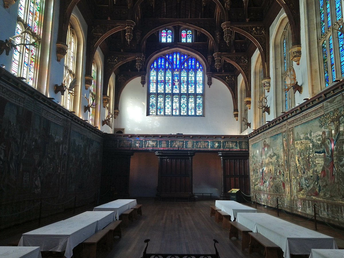 PaulKendall2's tweet photo. The Great Hall, Hampton Court Palace

As featured in ‘Henry VIII in 100 Objects’ by Paul Kendall, available from @penswordbooks
https://t.co/ojhb2f97Ul

#henryviii #tudors #hamptoncourtpalace #history #books #bestseller #educatin #thecrown #royalhistory https://t.co/wf9xUnnRB6