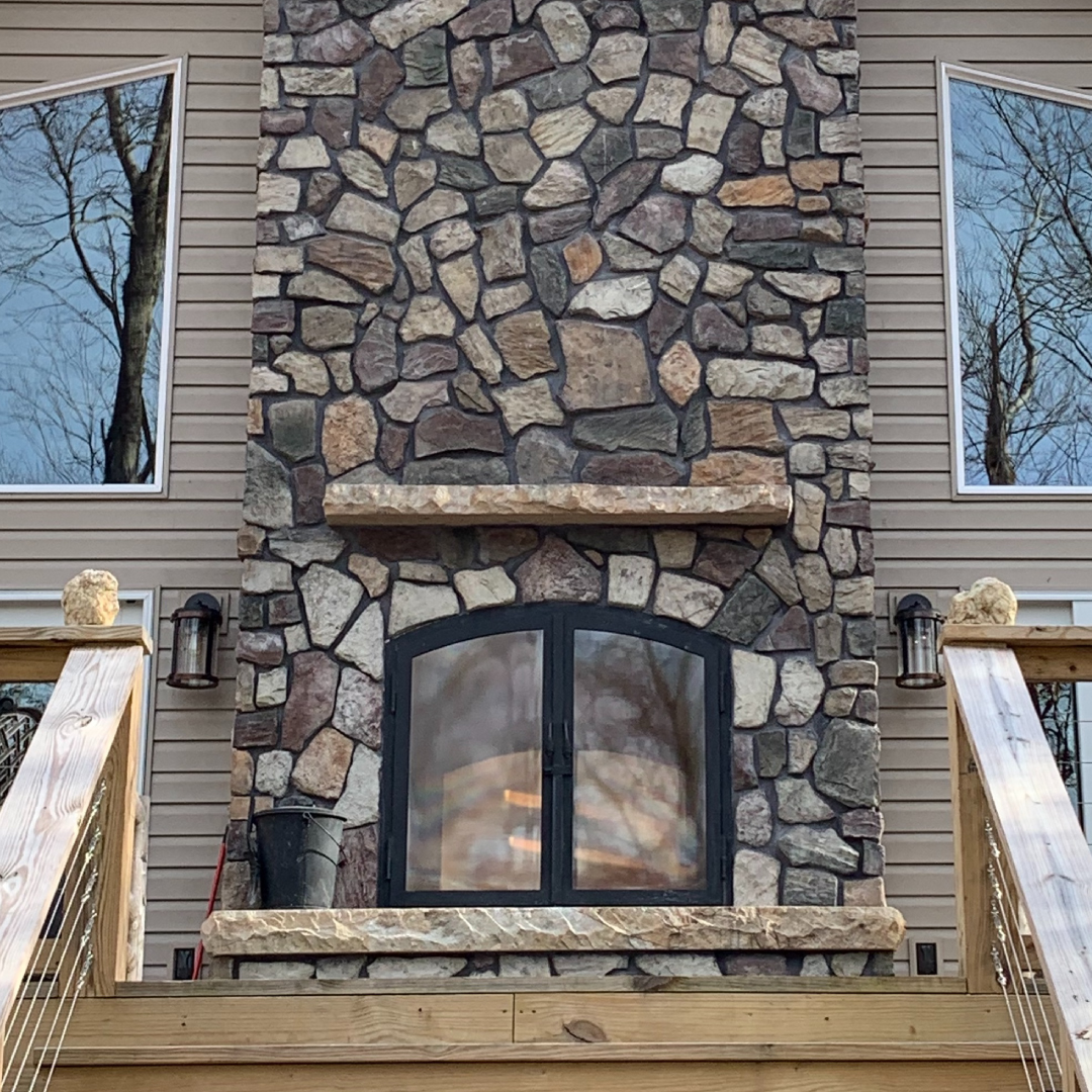 Acucraft's tweet image. ✨ Explore the warmth &amp;amp; charm of a classic wood-burning fireplace. Nothing beats the crackling sound &amp;amp; the mesmerizing dance of flames.

#FireplaceLove #CozyWinter #HomeDecor #StayWarm #ThursdayThoughts #FireplaceOfTheDay #WoodBurningFireplaceIdeas #DoubleSidedFireplace