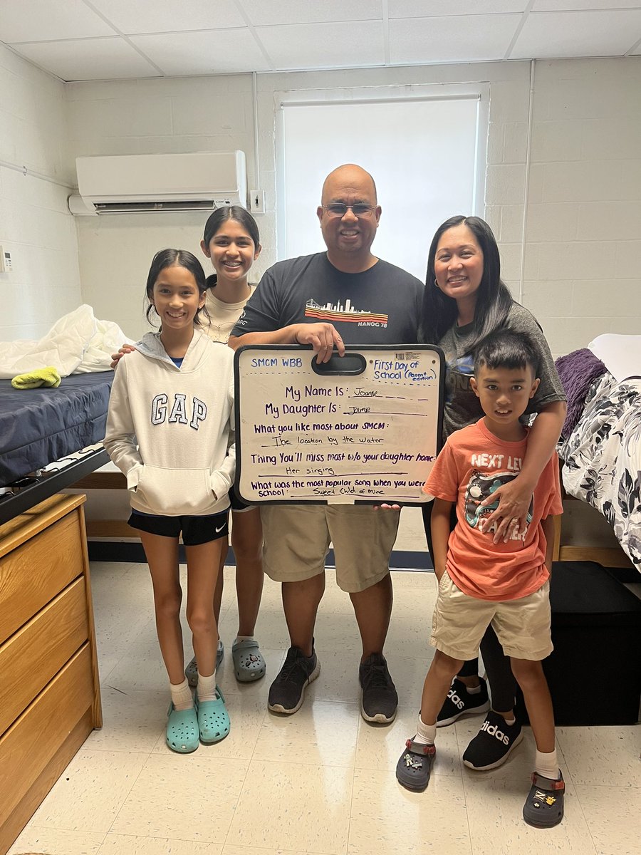 Welcome home!! #smcmwbb #family #allin #seahawknation