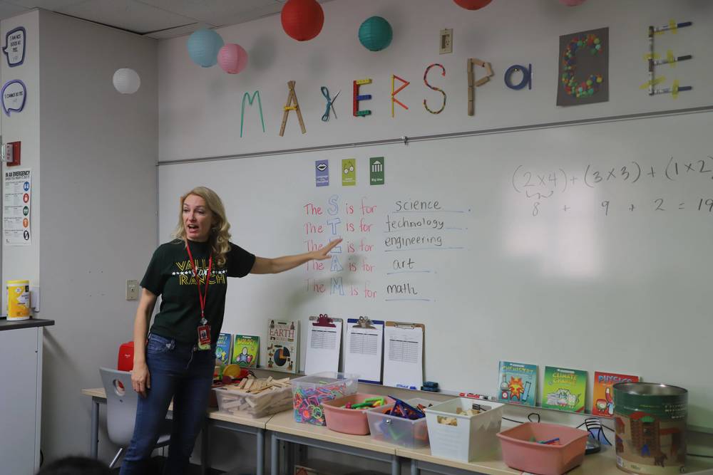 Kelly Beach, who is the STEAM specials teacher at Valley Ranch Elementary, used the first class to introduce the STEAM concept to learners and allow them to get familiar with the makerspace materials available to them. #CISDMissionPossible #CISDSTEAM