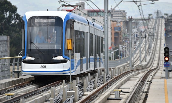 L’Ethiopie 🇪🇹, un pays Africain jamais colonisé rejoint le BRICS en janvier 2024, en matière de transport, l’Ethiopie c’est👇🏼

🥇La meilleure compagnie d’aviation d’Afrique avec 140 avions
 
🛣️Des autoroutes modernes

🛤️une nouvelle voie ferré de 759 km et des trains modernes 🚆