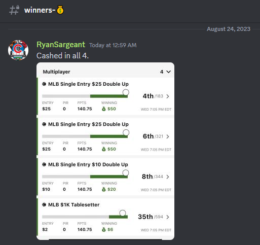 FNFcommunity_'s tweet photo. Our VIP signup form has been live in our community for a few days. More members than ever are going to be able to join our VIP groups with the massive increase in NFL contests 🔥

Like + Retweet ✅

Win prizes (some of you will)👀 https://t.co/Uojv527kCU