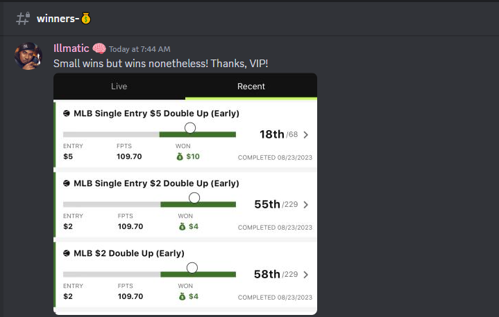 FNFcommunity_'s tweet photo. Our VIP signup form has been live in our community for a few days. More members than ever are going to be able to join our VIP groups with the massive increase in NFL contests 🔥

Like + Retweet ✅

Win prizes (some of you will)👀 https://t.co/Uojv527kCU