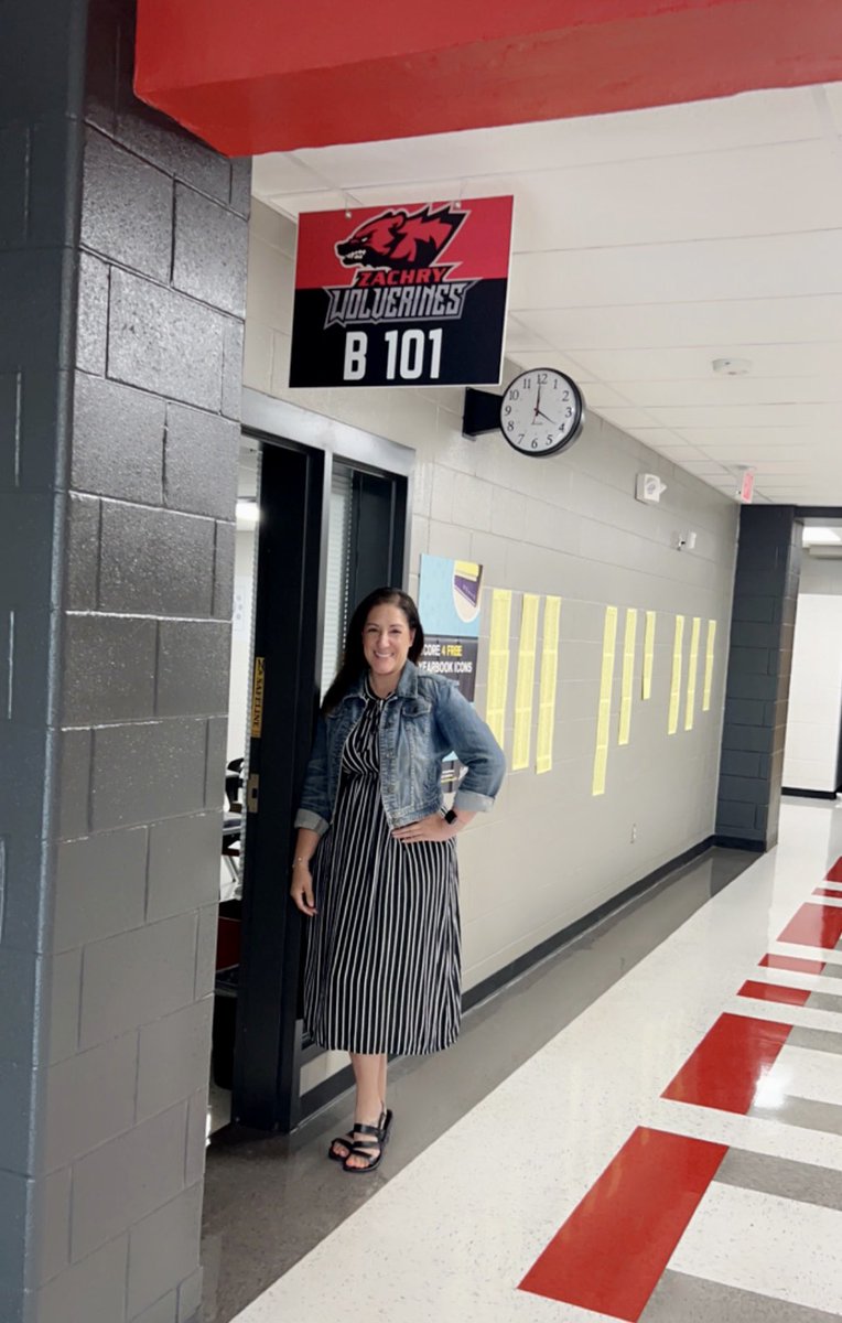 GonzalSophia09's tweet photo. Ready to meet our Global Leaders @NISDZachry @NISDZachryCyber ❤️🙌🏼👩🏻🏫❤️#leadlearnlegacy https://t.co/BXJntE2FMX