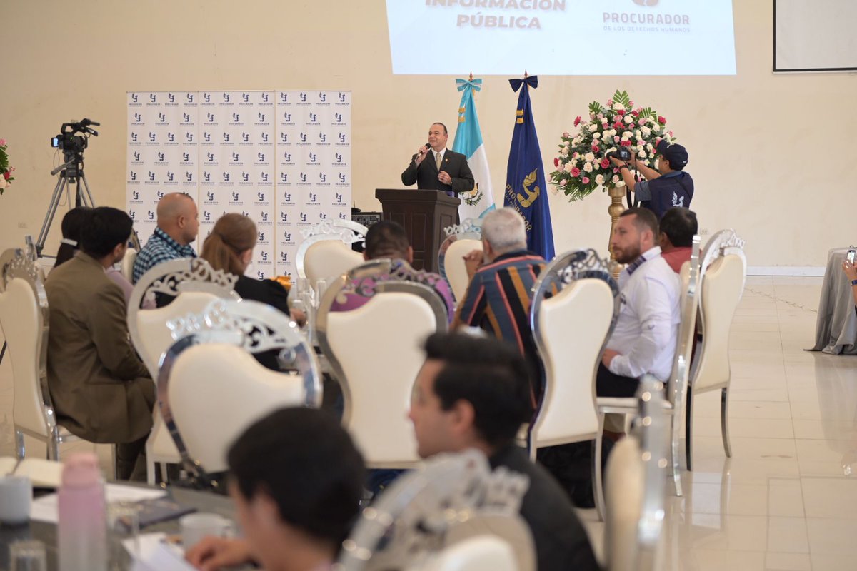 gobchiquimula's tweet image. El Dr. Alejandro Córdova, Procurador de los Derechos Humanos, dio a conocer la importancia del Derecho al Acceso a la Información Pública.
#AccesoalaInformaciónPública #Chiquimula #SECAI #PDH