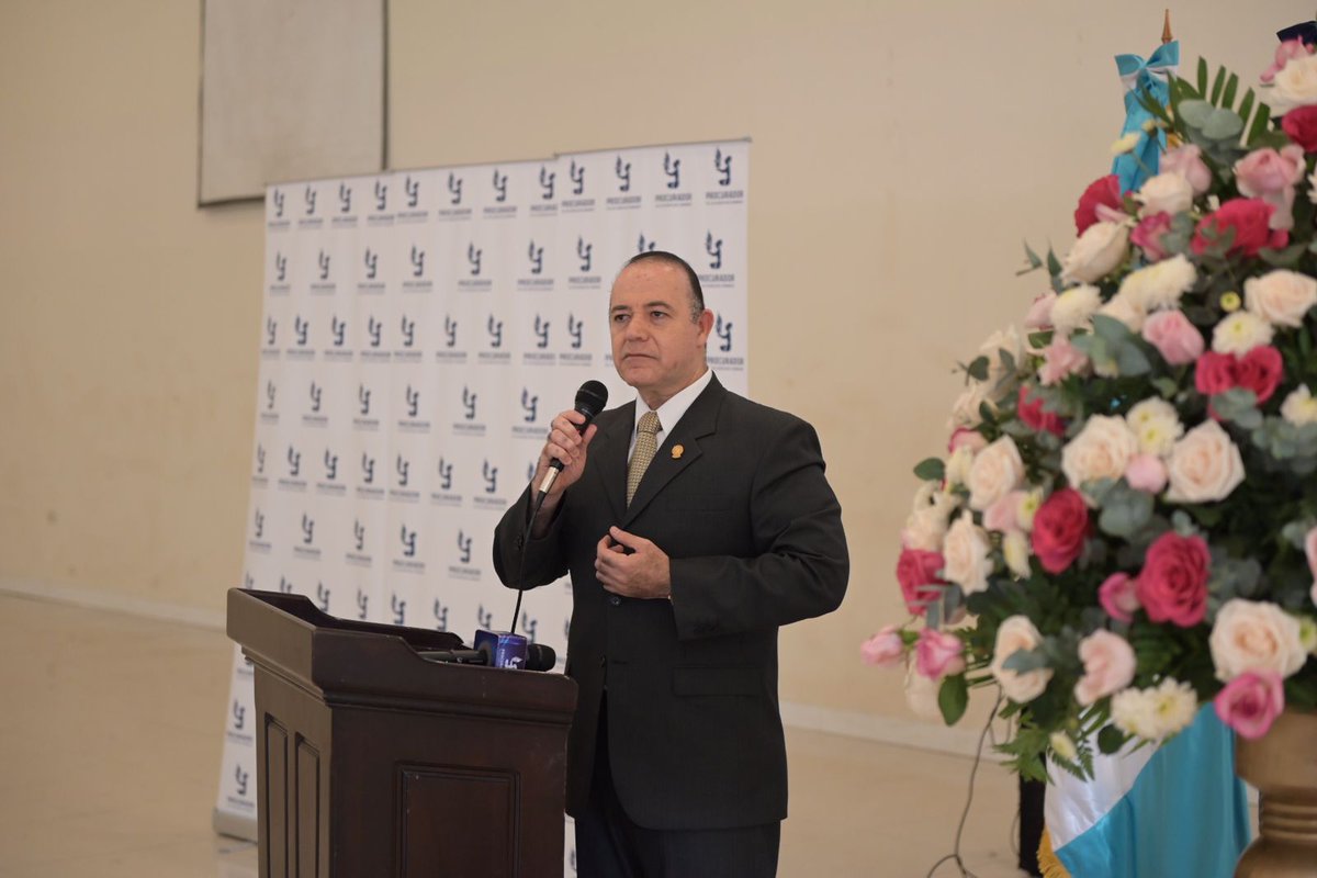 gobchiquimula's tweet image. El Dr. Alejandro Córdova, Procurador de los Derechos Humanos, dio a conocer la importancia del Derecho al Acceso a la Información Pública.
#AccesoalaInformaciónPública #Chiquimula #SECAI #PDH