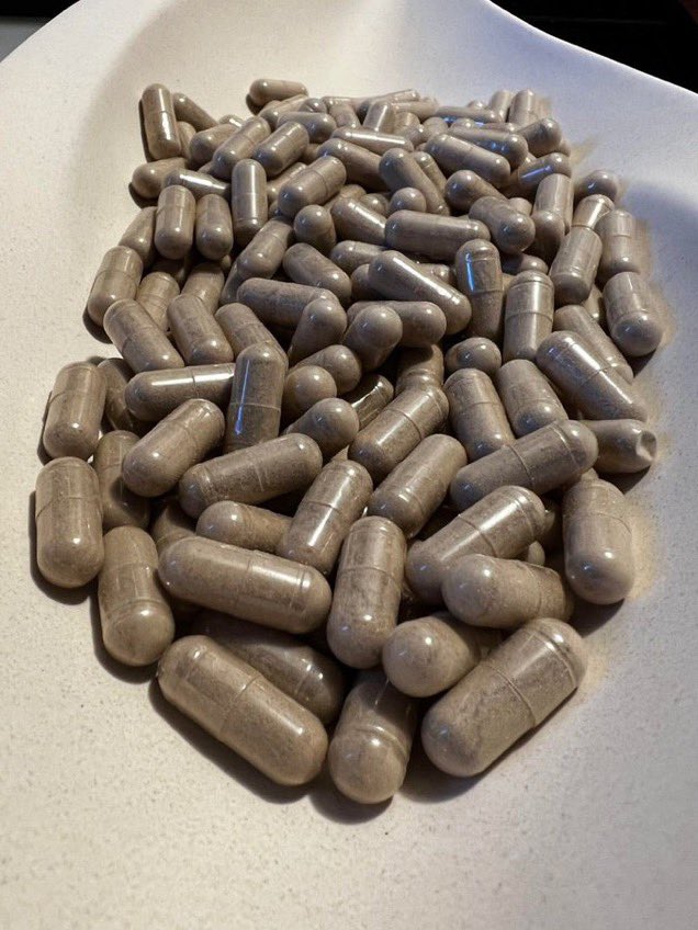 manacomonaco's tweet photo. Psilocybin mushroom🍄 capsules 💊#psilocybin #psychedelic #mushrooms #psychedelics #shrooms #Baltimore #LSD #pills #pain #trip #magicmushrooms #LSD #Omaha #ayahuasca #dmt #Baltimore #trippy #mycology #columbus #cubensis #acid #psilocybe #fungi #Baltimore #USA #florida #atlanta https://t.co/3j0pv0OeIS