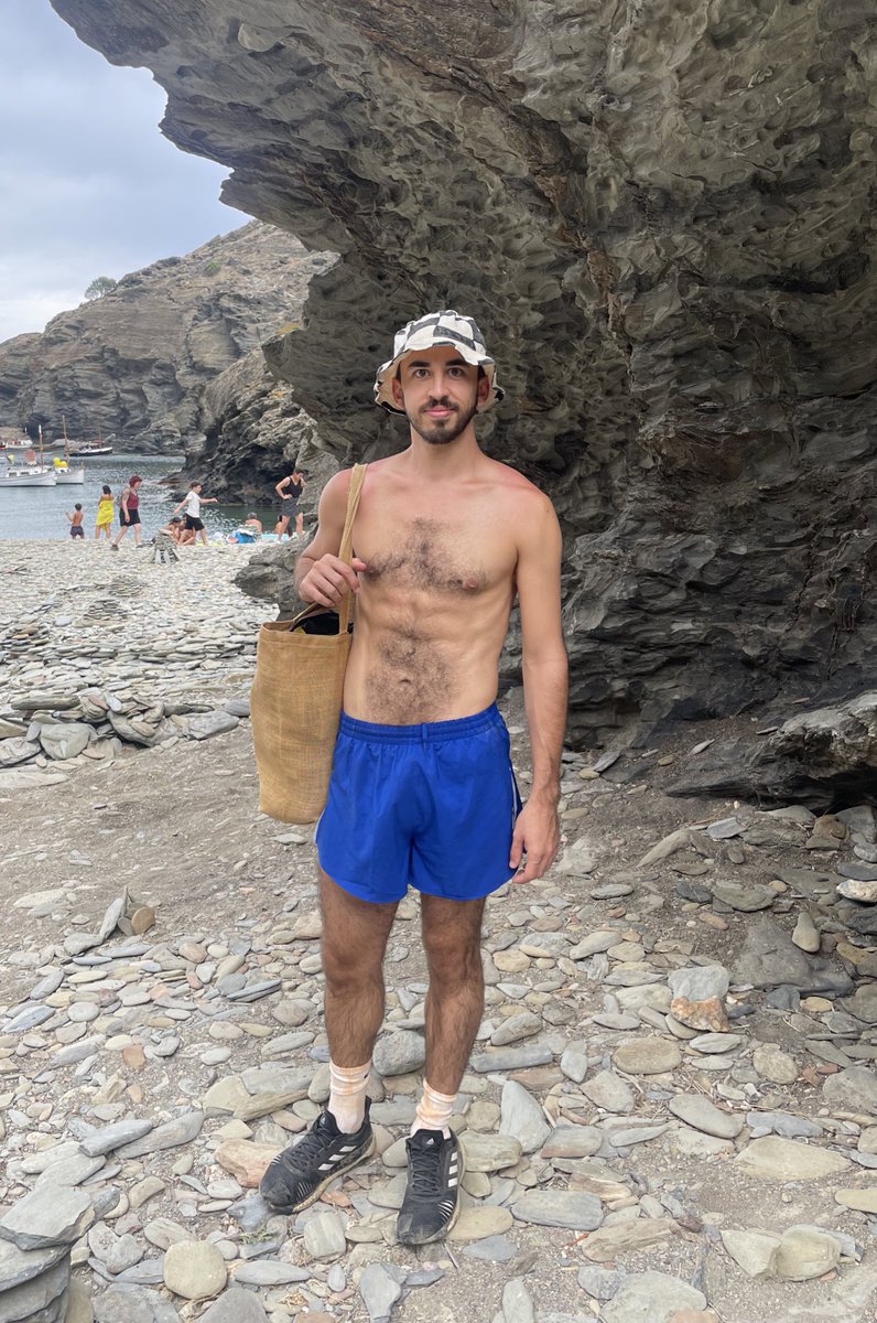 PforPol's tweet photo. In this house we hike to our beaches https://t.co/Hfs93yO9mQ