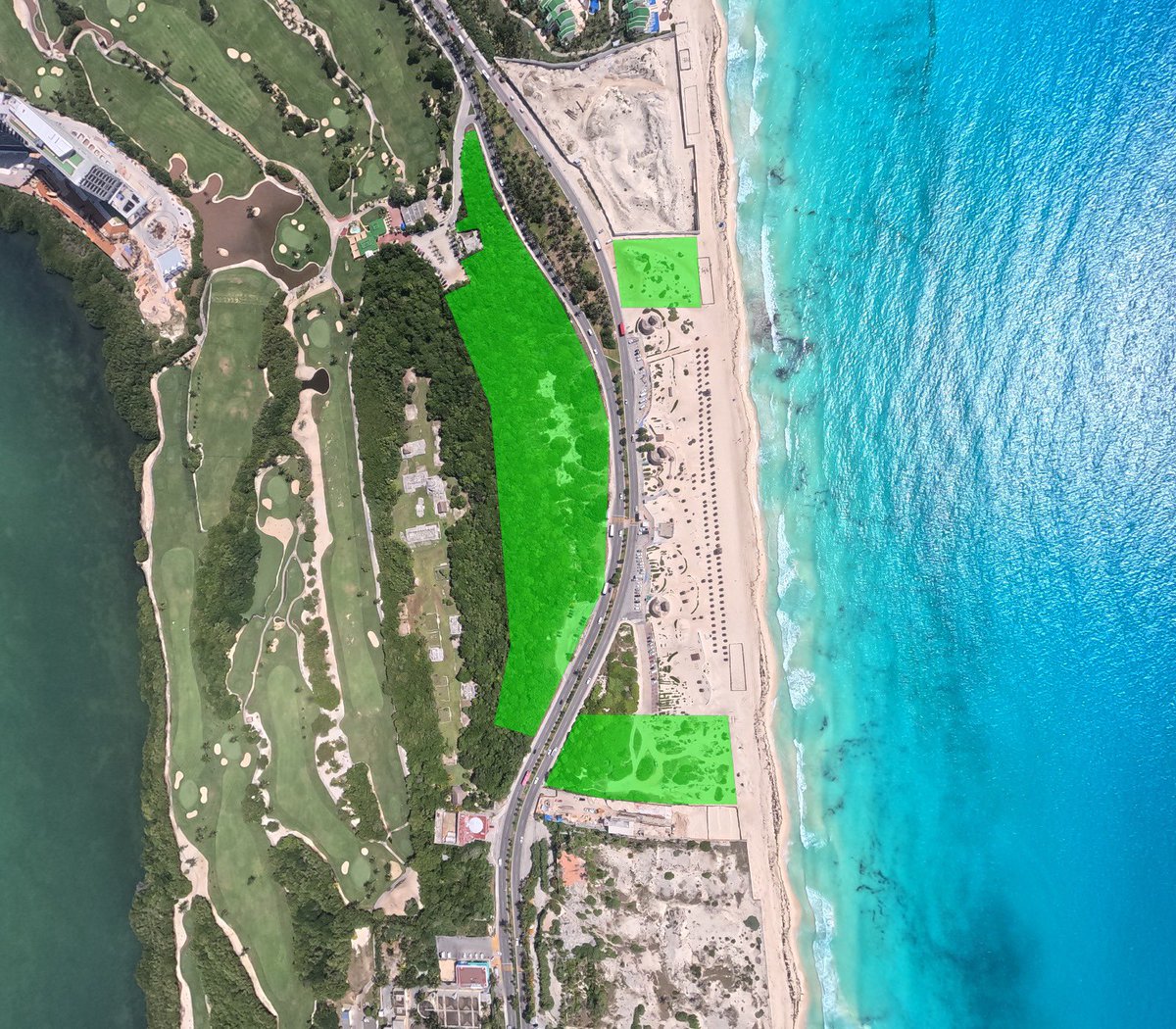 Una de las Áreas Naturales Protegidas (ANP) que presume @SEMARNAT_mx (en verde) y que es una verdadera burla. Un area que además de ser muy pequeña ya se le arrebató parte de la duna para permitir otro nuevo hotel. No engañen a la ciudadanía. @SelvameMX @SelvaMayaSOS