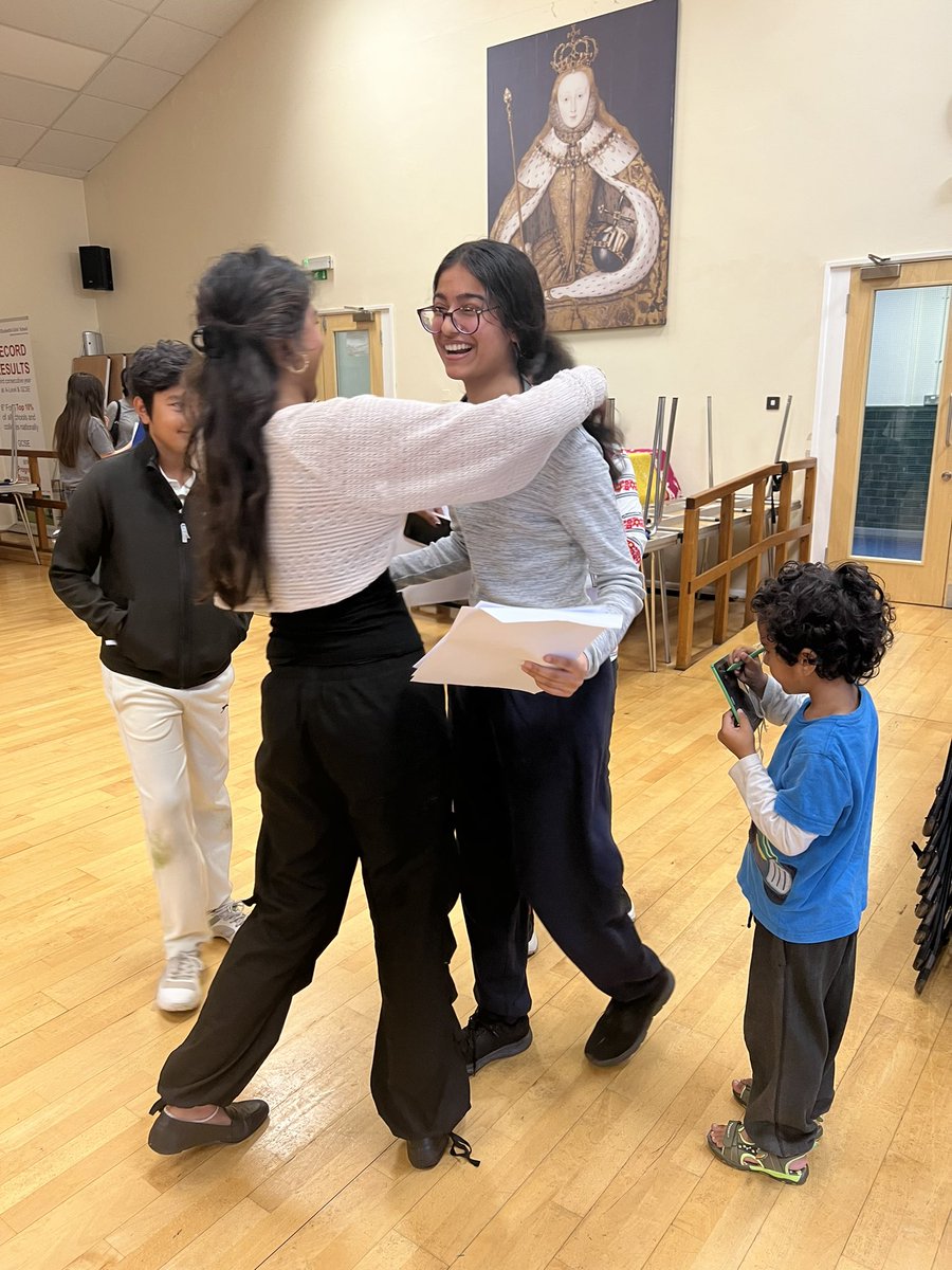 Violet Walker tweet media