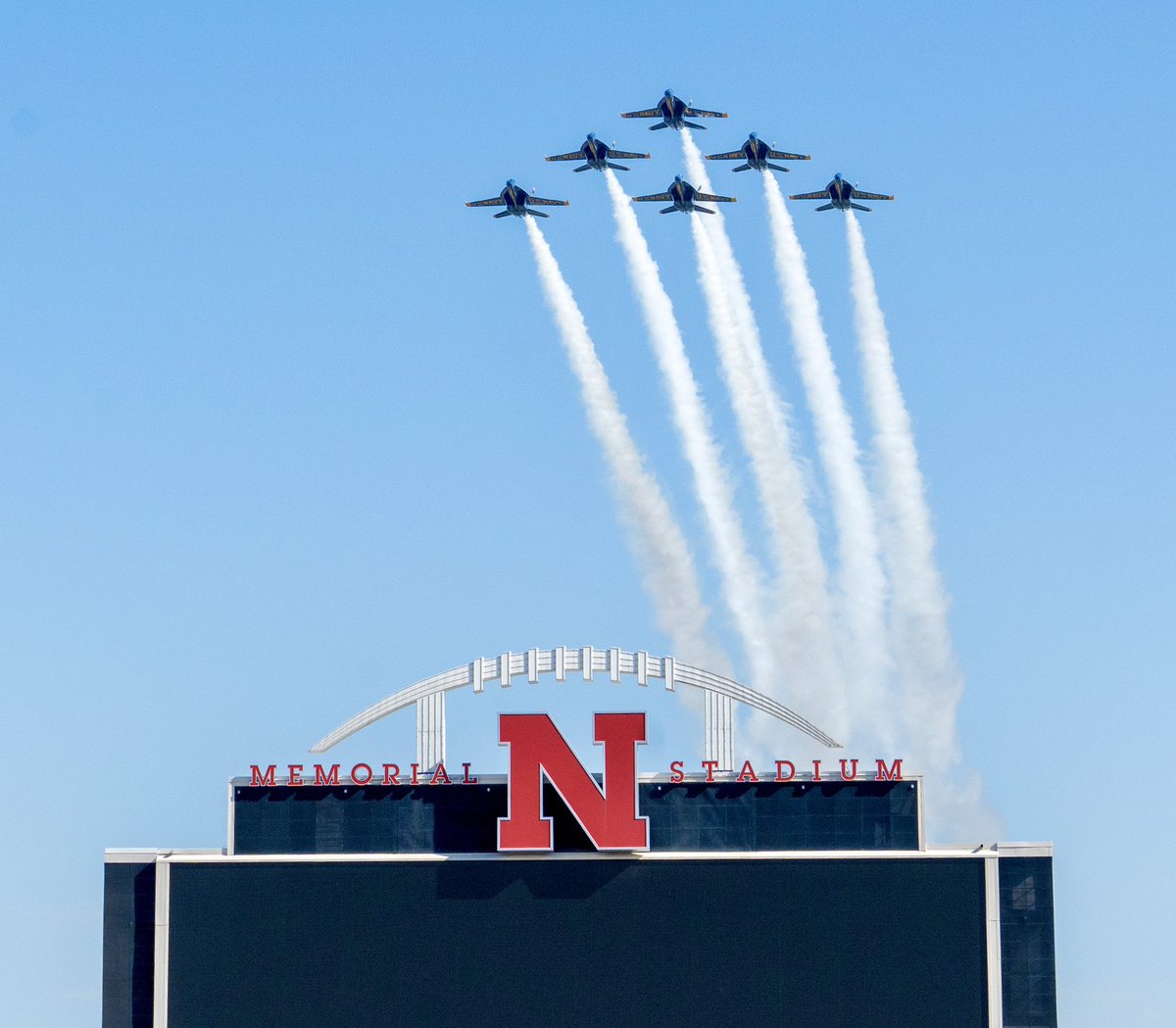 What a morning! ✈️

The U.S. Navy Blue Angels have arrived for the Guardians of Freedom Airshow this weekend!

📅 August 26 and August 27
⏰ 9:30 a.m. to 5:30 p.m.
📍 Lincoln Airpark, NW 38th St, Lincoln, NE