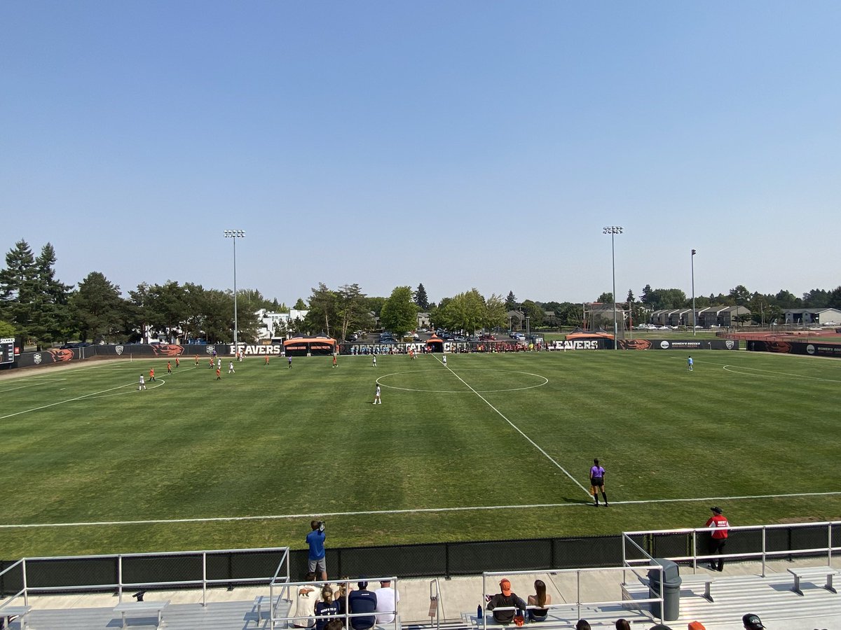 Game 1️⃣ of the 2023-24 campaign

Handing the keys off to <a href="/Coleman1kane/">Coleman Kane</a>. Getting to produce his first game from scripting to production🥲🙌🏼

#GoBeavs 🦫