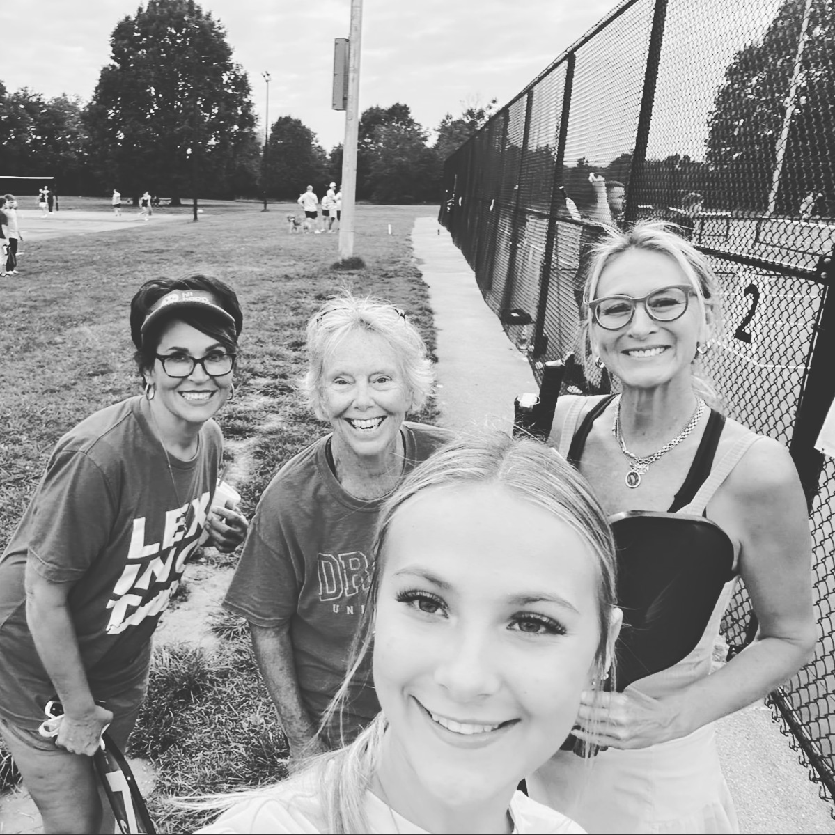 karanlyn's tweet photo. Pickleball was a blast with my friend Kathy, aunt Lori, and Laney https://t.co/wIZsgENMvA