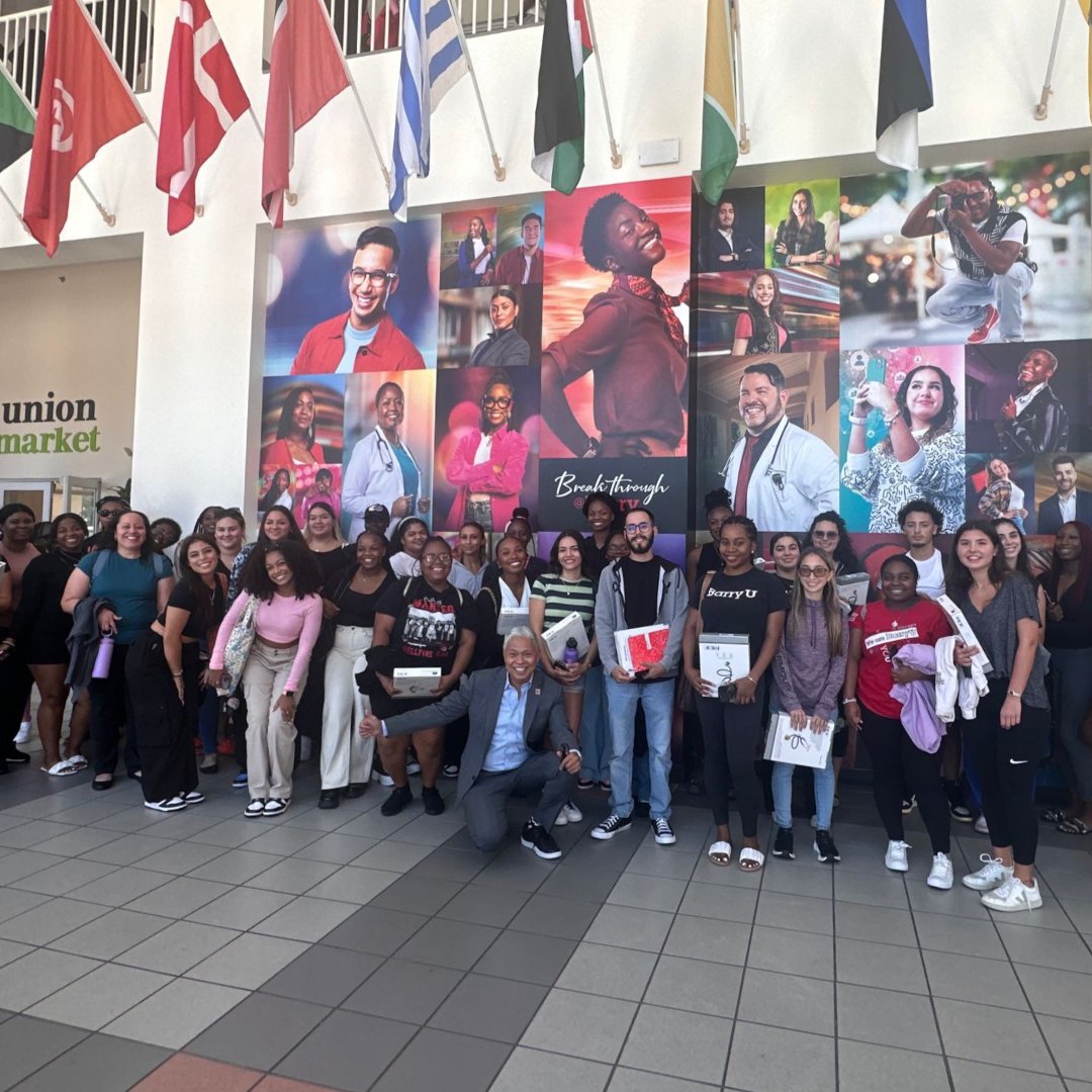 barryuhealth's tweet photo. Today, Dean Umadhay had the pleasure of welcoming our incoming Fall 2023 BSN students who are on track to become the #BarryNurse Class of 2025! Here's to an exciting journey. 🌟📚 https://t.co/OuNu9RiZux