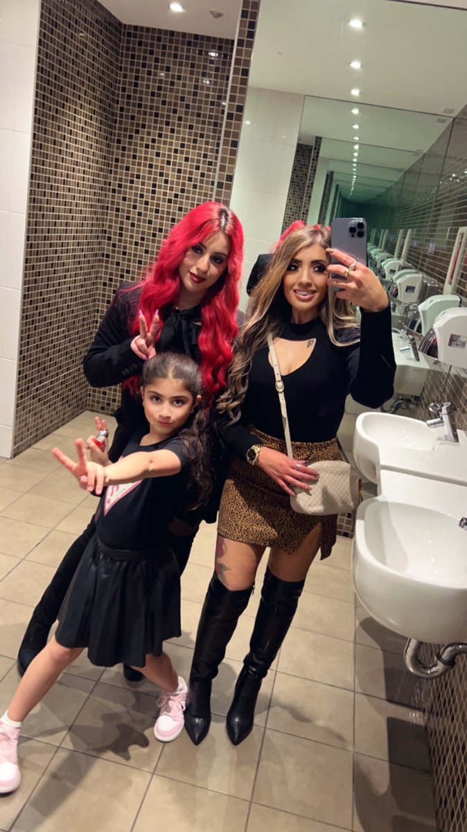 ♡︎𝑗𝑒𝑠𝑠𝑖𝑒 🐻 𝑐𝑟𝑦𝑝𝑡𝑜𝑑0𝑙𝑙♡︎ tweet media