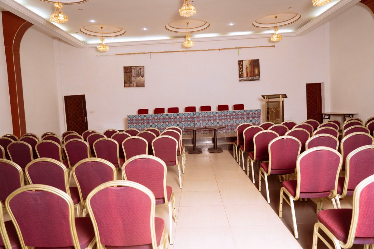 Hotel_EdaOba's tweet photo. Saviez-vous que nous  possédons plus de 30 salles de conférence et d'événement ? 

Organisez votre prochain événement avec nous ! 
—————————————————
Did you know that Eda Oba has over 30 conference and event rooms?
Organize your next event with us! Booking: (228) 91468651 https://t.co/6SS5JuAtUp