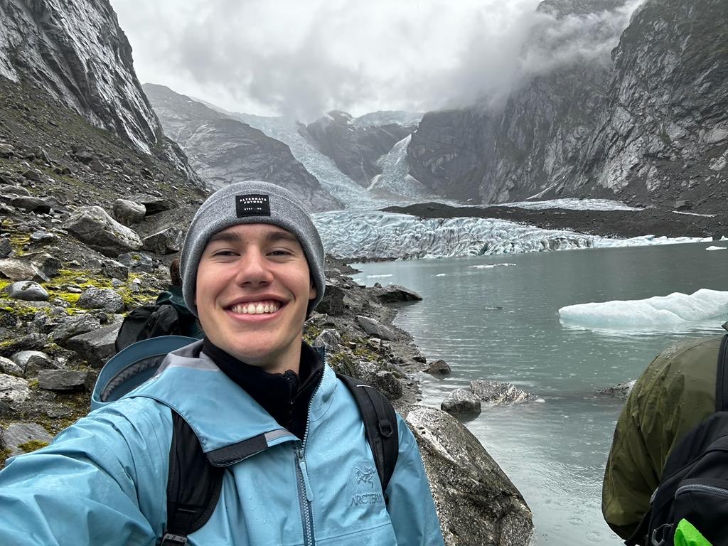 L. Giraud (@lgiraudj1) on Twitter photo First excursion for our BA Education student exploring outdoor education with his European peers in Sogndal Norway 🇳🇴 what a fab learning experience <a href="/UniWestScotland/">UWS</a> <a href="/FernandoLSolis/">Fernando LEÓN SOLÍS</a> <a href="/uwslanguages1/">uwslanguages</a> <a href="/EUErasmusPlus/">Erasmus+</a> <a href="/Lynne_SCILT/">Lynne SCILT</a> First excursion for our BA Education student exploring outdoor education with his European peers in Sogndal Norway 🇳🇴 what a fab learning experience <a href="/UniWestScotland/">UWS</a> <a href="/FernandoLSolis/">Fernando LEÓN SOLÍS</a> <a href="/uwslanguages1/">uwslanguages</a> <a href="/EUErasmusPlus/">Erasmus+</a> <a href="/Lynne_SCILT/">Lynne SCILT</a>