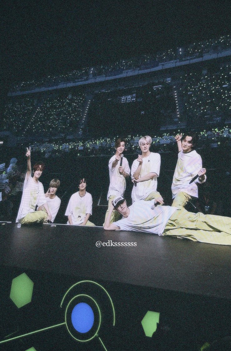 edksssssss's tweet photo. happy 7 years, dreamies <33 #LikeWe7ustMet7DREAM https://t.co/6xbGvTOLoA