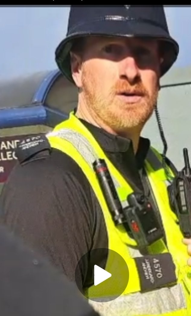 This man '4570' <a href="/nottspolice/">Nottinghamshire Police</a> tried to ruin a boys career before it had started because his feelings got hurt

You tried and failed to ruin a young man's dreams of fighting for his country all because he said "your breath stinks"

You're a disgrace 

You ain't fit to be a copper