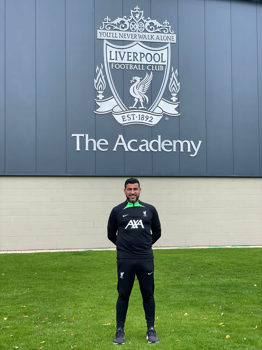 A belated welcome to the newest member of our U18s coaching team. 
Yousf holds a Eufa B license and has extensive academy experience 

Welcome to LR
#LR #U18s #playerdevelopment
#pathway