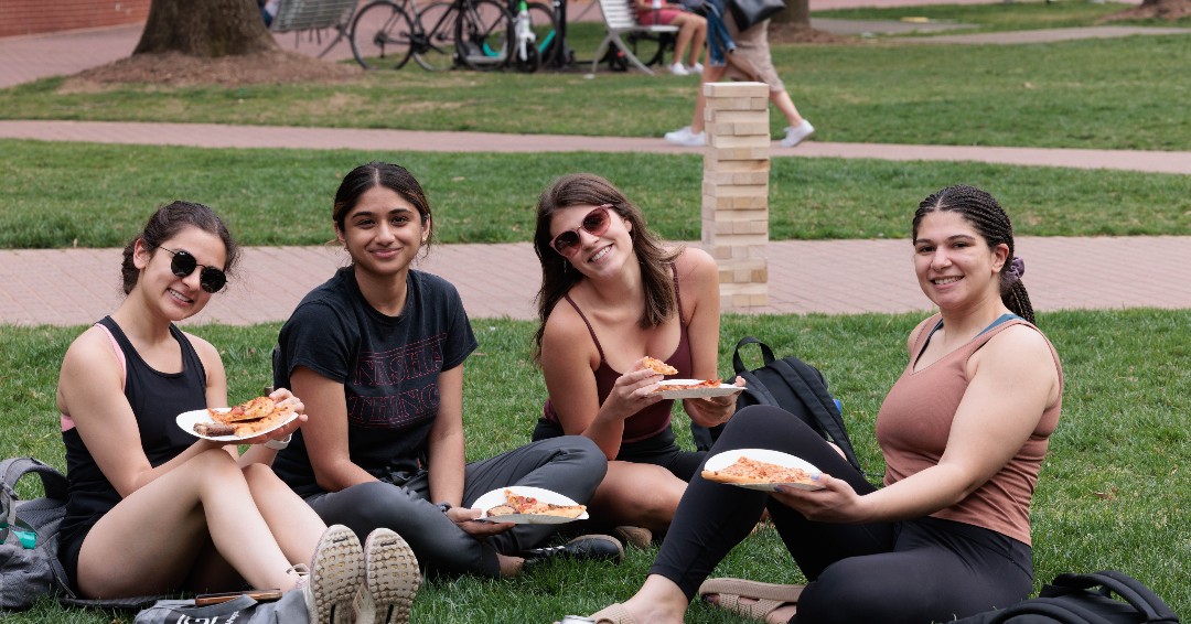 gwucolumbian's tweet photo. Happy First Day of Classes! We love seeing our #GWCCAS family on campus π https://t.co/MhJNQ2pfER