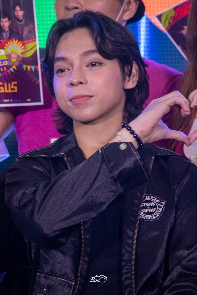 [081923] VER5US 'JOE' at Ppop Fiesta Tour, Robinsons Lipa Batangas

(1/3)

#PPOPFiestaTourBatangas <a href="/_ver5usofficial/">VER5US</a> <a href="/joerell_sanjuan/">Joerell</a>