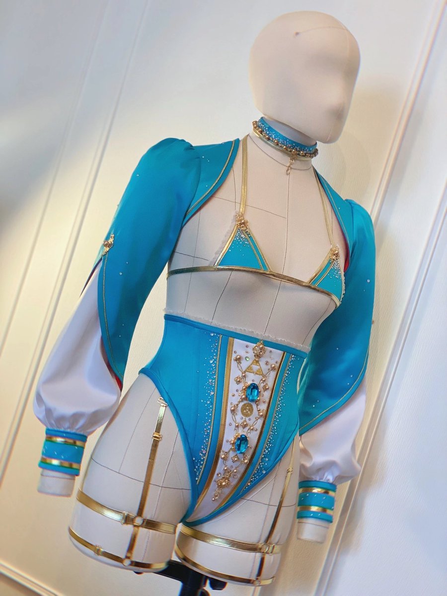 Кутюрье пидоротье© tweet media