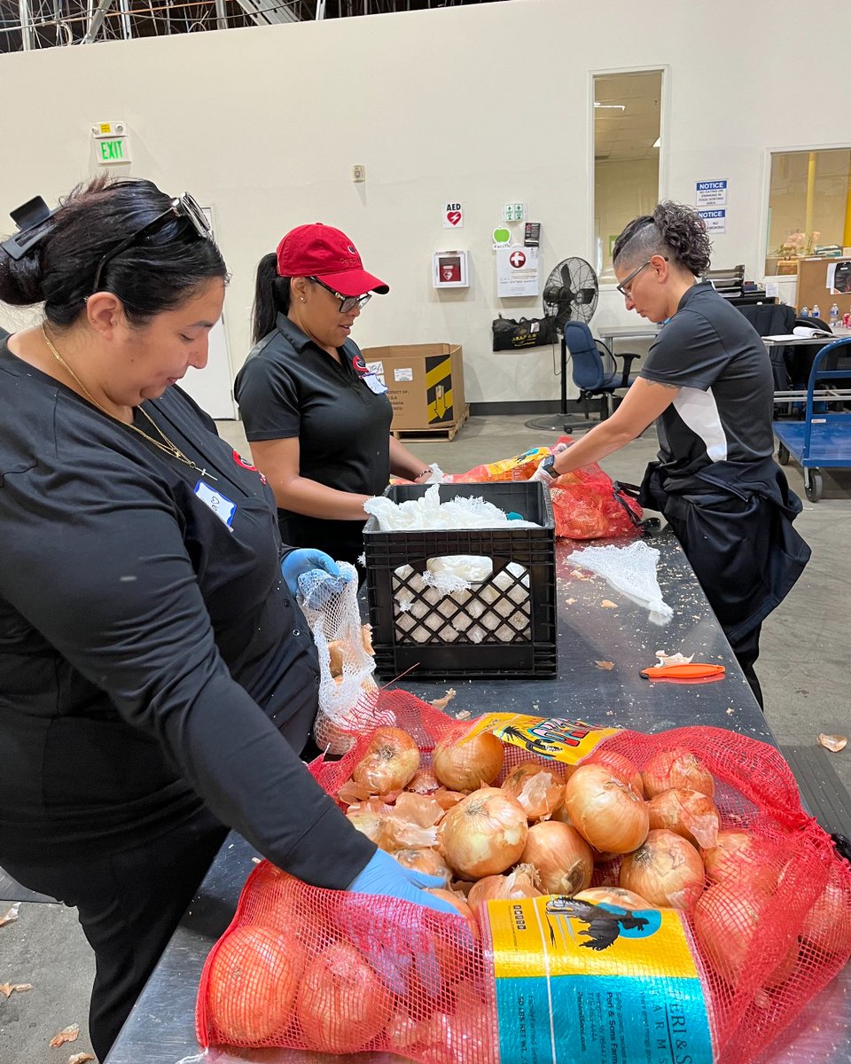 Honda of Oakland is Blessed to Serve! Thank you to the Alameda County Food Bank for having us!