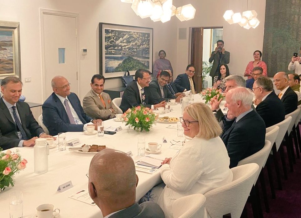 Very insightful roundtable co-hosted by <a href="/CanadainIndia/">Canada in India</a> &amp; <a href="/icbc_org/">ICBC</a> with #G20 Sherpa <a href="/amitabhk87/">Amitabh Kant</a> and Canadian pension funds and companies. 🇮🇳 🇨🇦 A commercial relationship with a lot of potential for growth and mutual benefits !  
<a href="/TradeTeamIndia/">TCS in India</a>
#Canada #India #Partnership