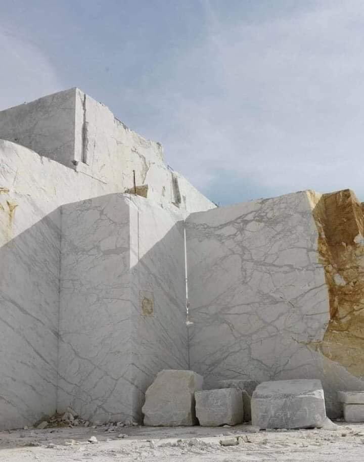 gomezdetejada's tweet photo. La belleza arquitectónica de las canteras… https://t.co/Hqi0mqc90D