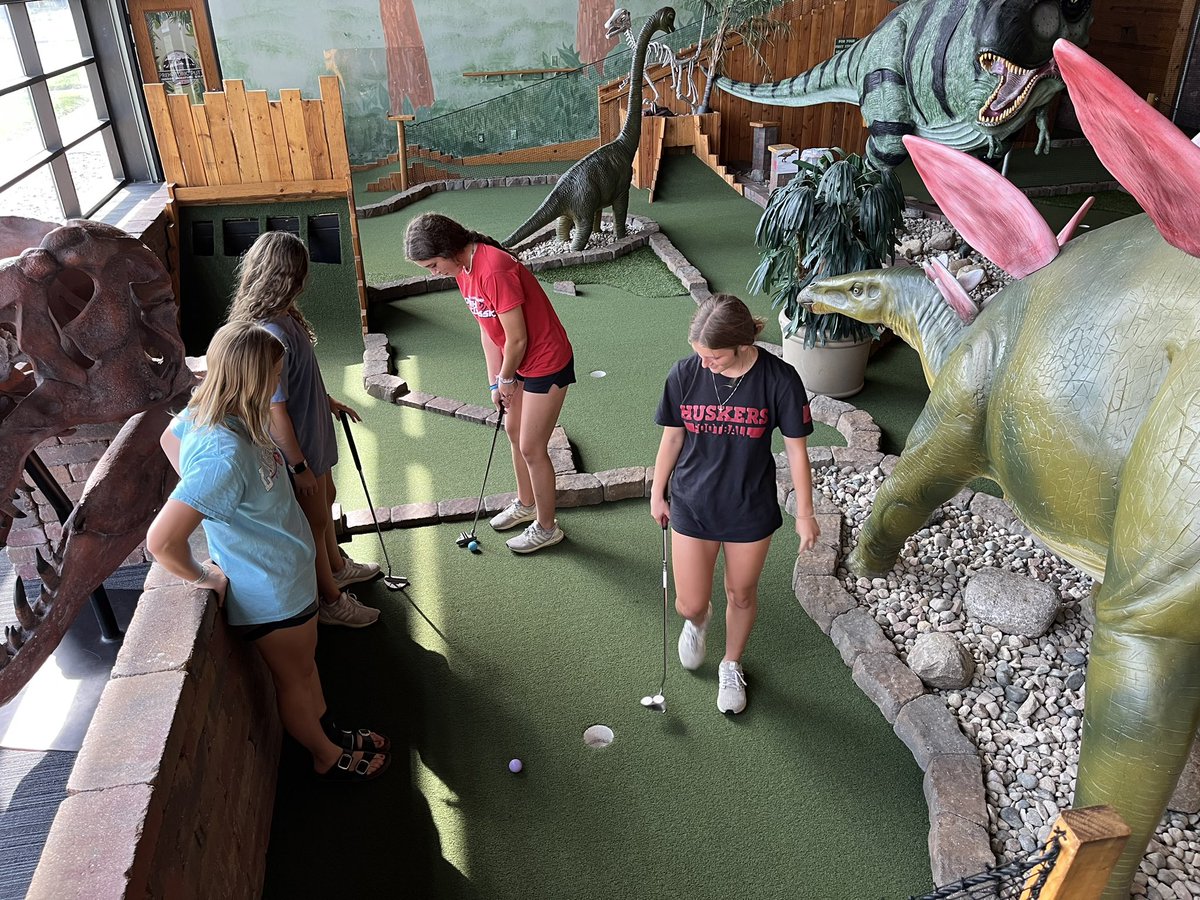 PL South Titan Girls Golf tweet media