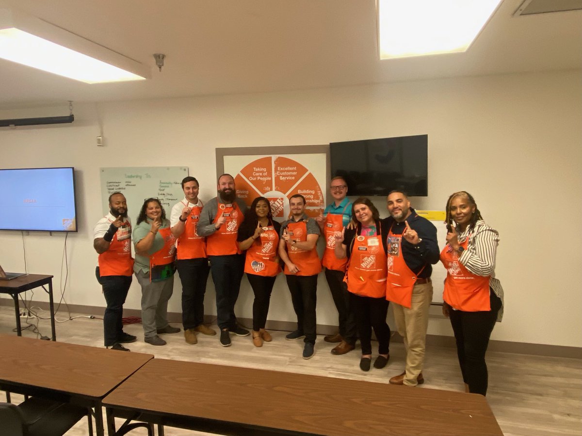 Christian Crippen tweet media